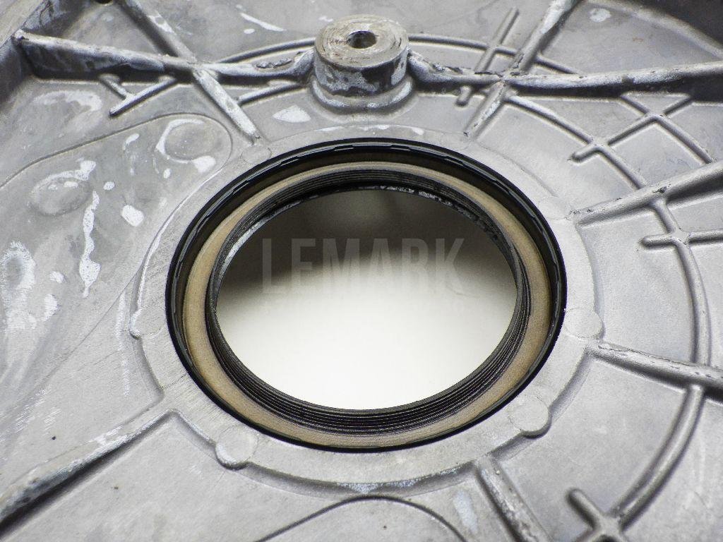 Крышка коленвала передняя