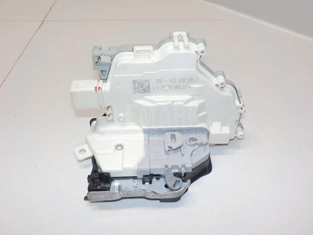 Замок двери задней левой