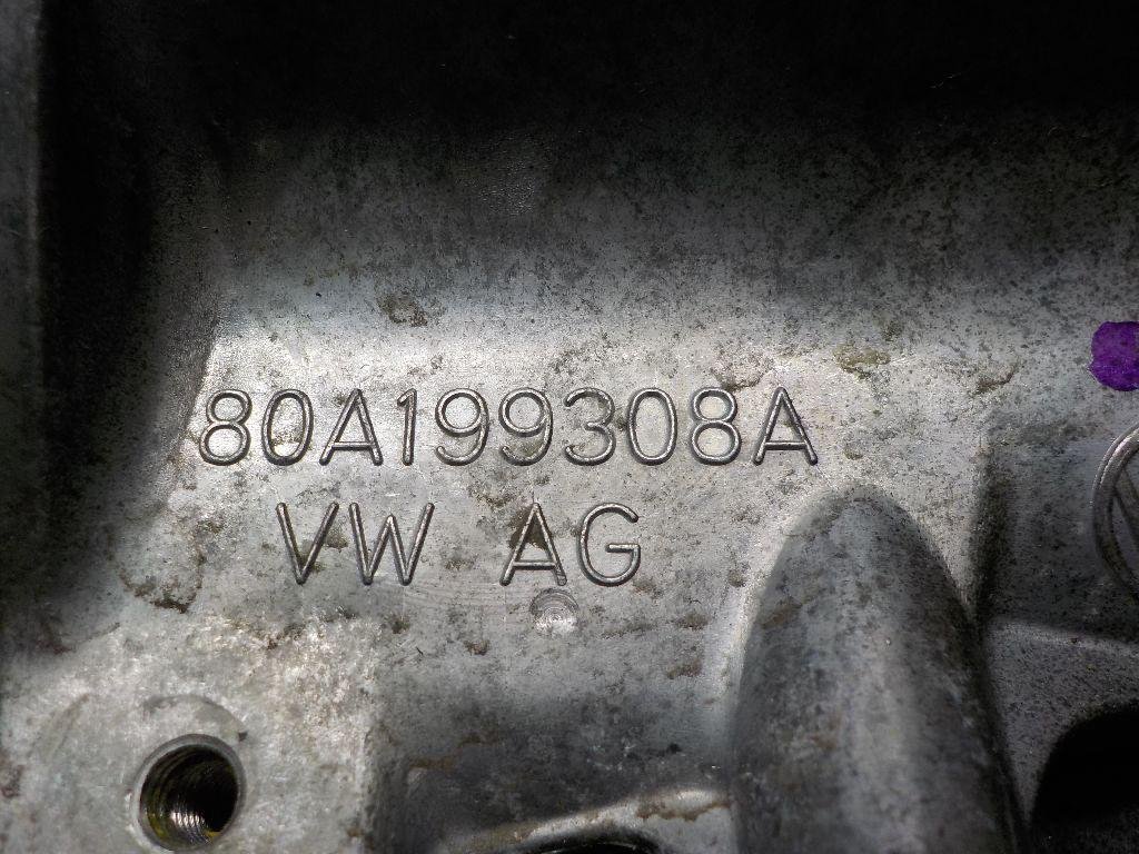 Кронштейн двигателя правый