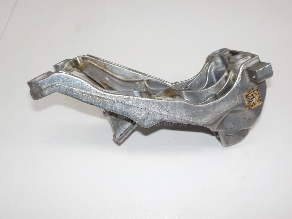 Кронштейн двигателя правый