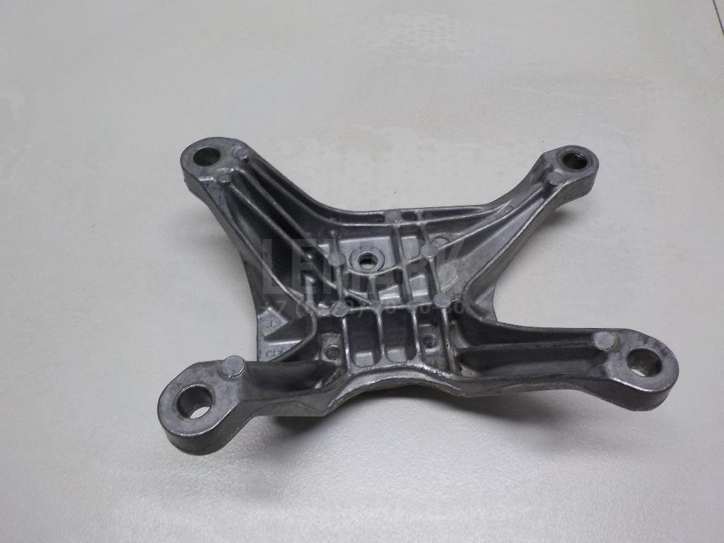 Кронштейн КПП для  Alfa Romeo Giulietta 1977-1985