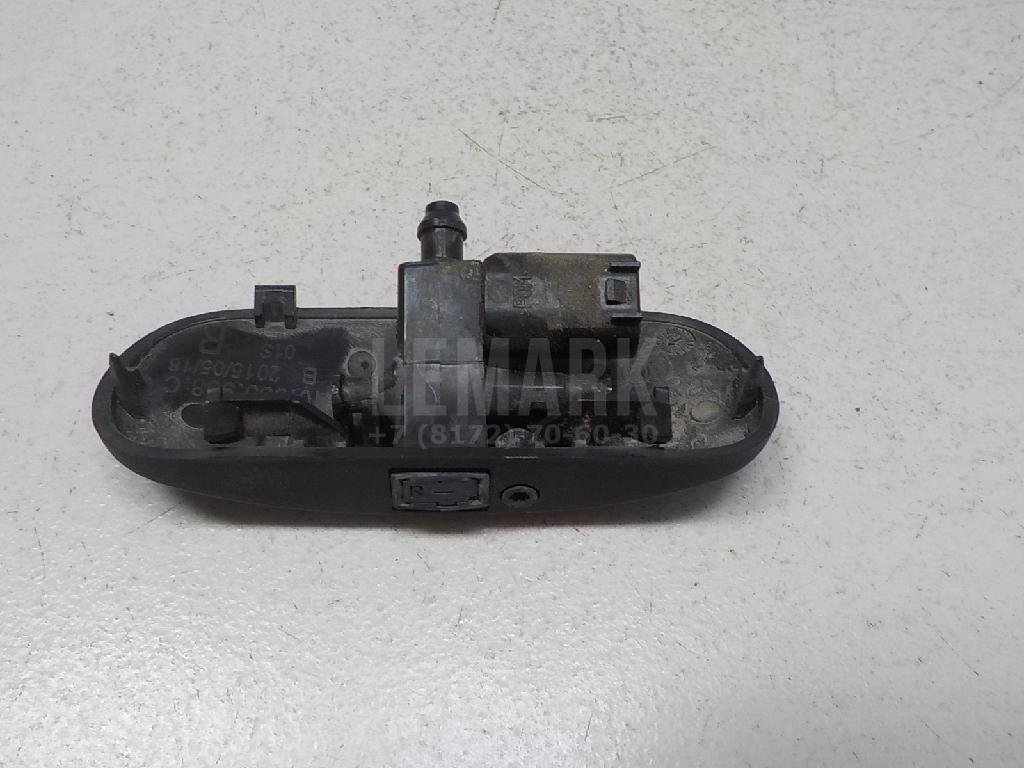 Форсунка омывателя лобового стекла