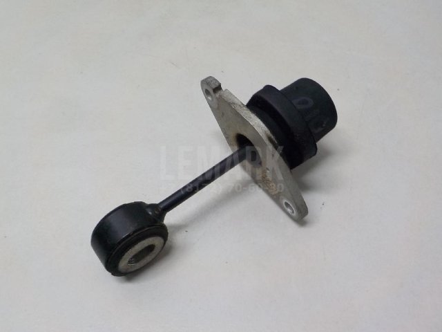 Опора двигателя правая