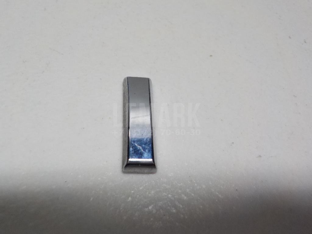 Эмблема на крышку багажника