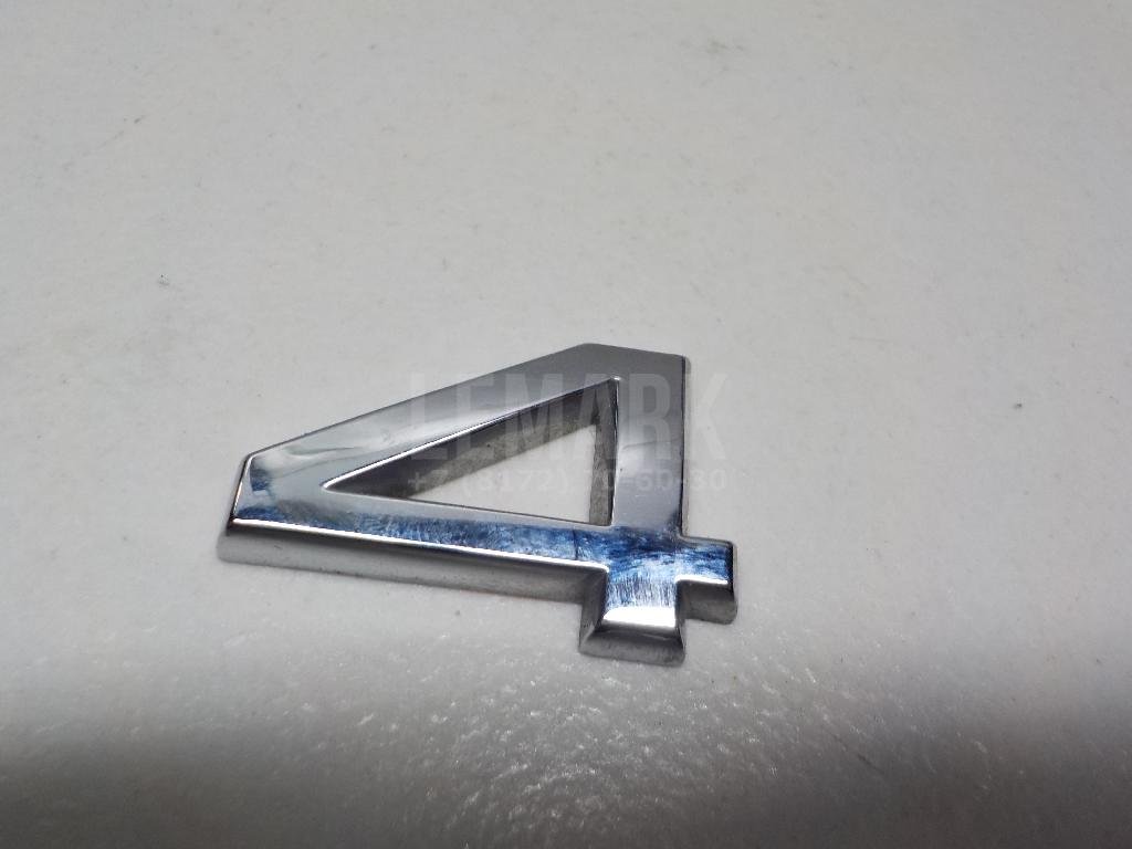 Эмблема на крышку багажника