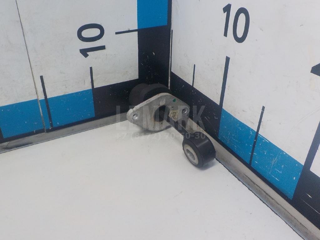 Опора двигателя правая