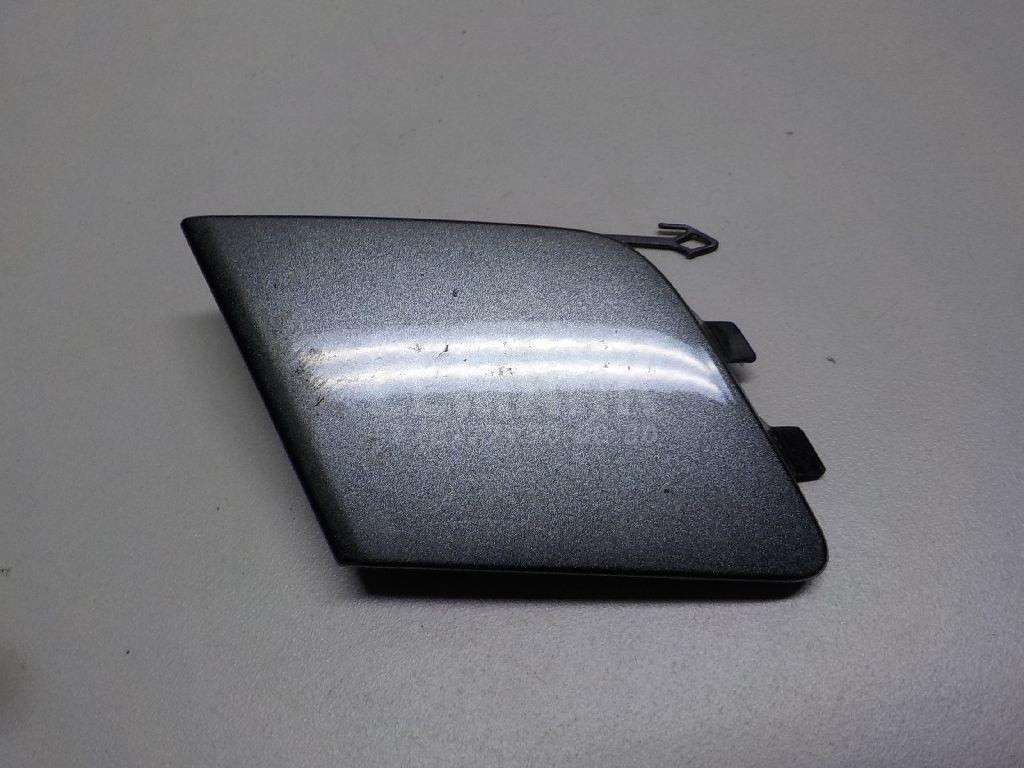 Заглушка буксировочного крюка