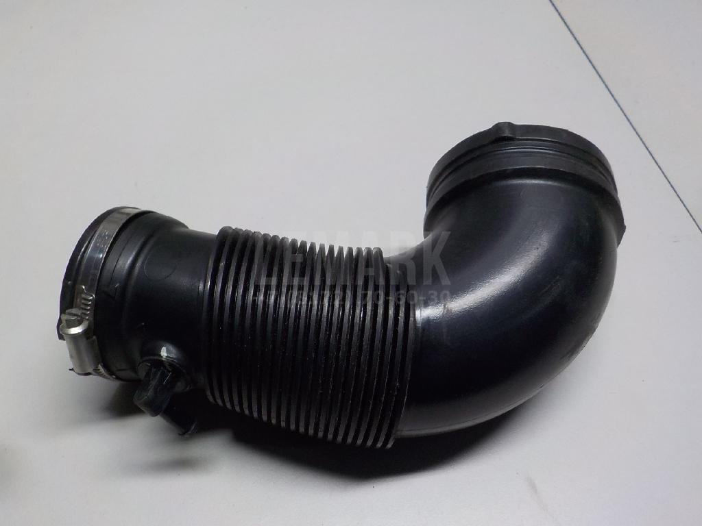 Патрубок воздушного фильтра