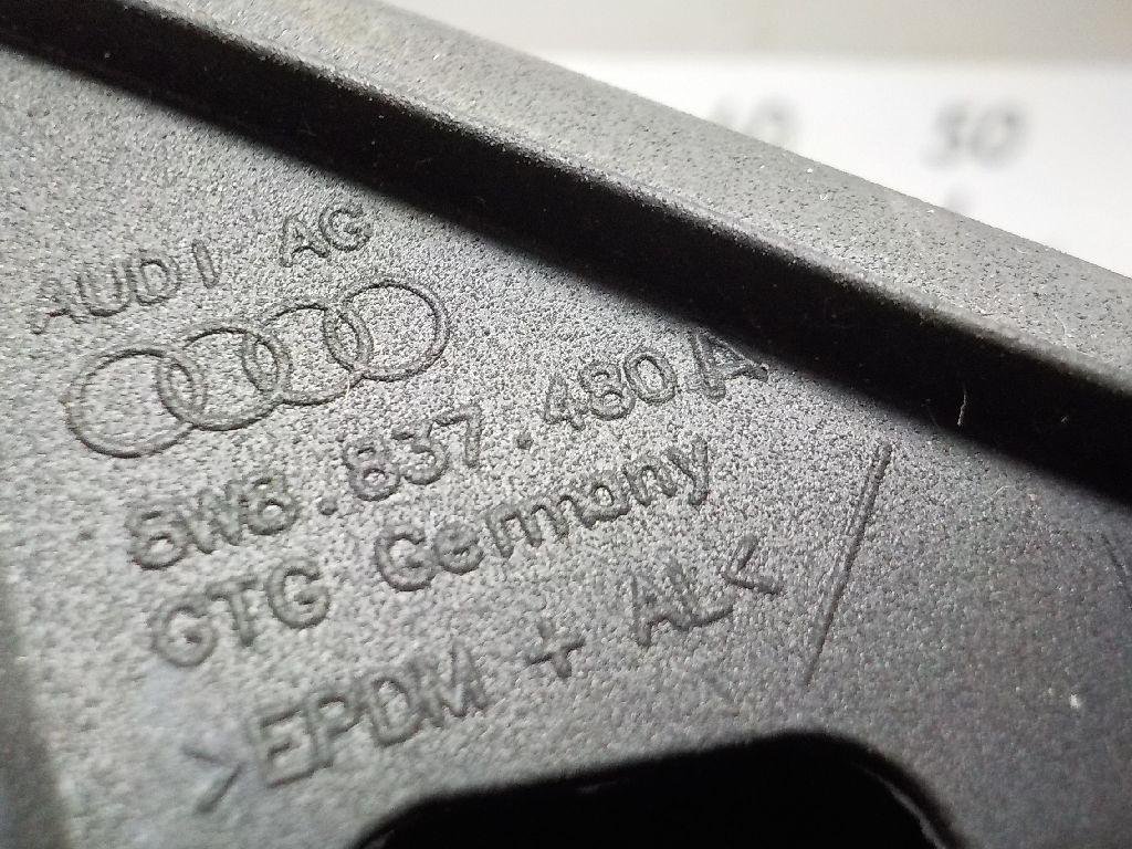 Уплотнитель стекла двери