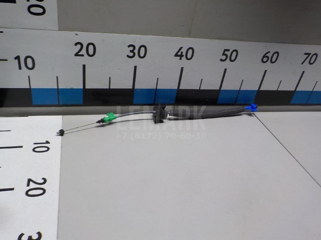 Трос открывания задней двери