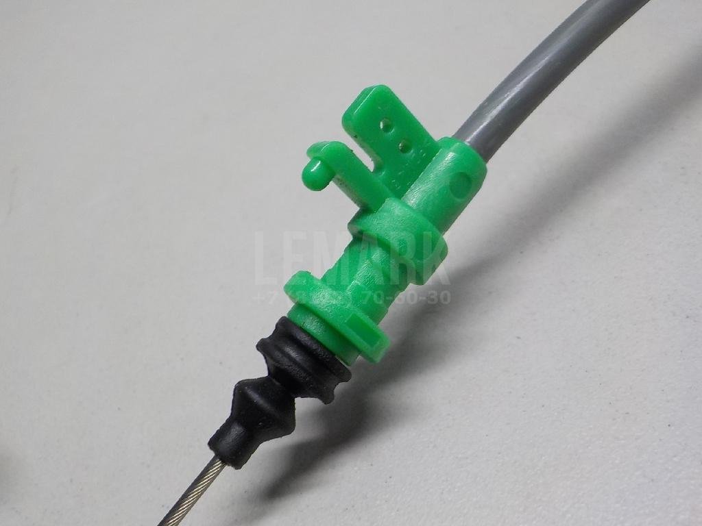 Трос открывания задней двери