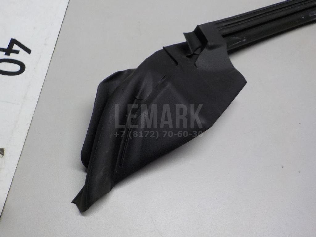 Уплотнитель стекла двери