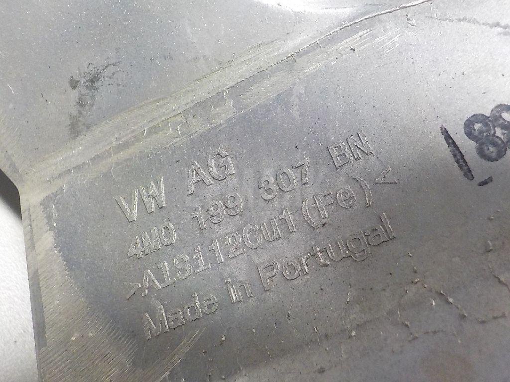 Кронштейн двигателя левый для  Audi A4 [B7] 2005-2007