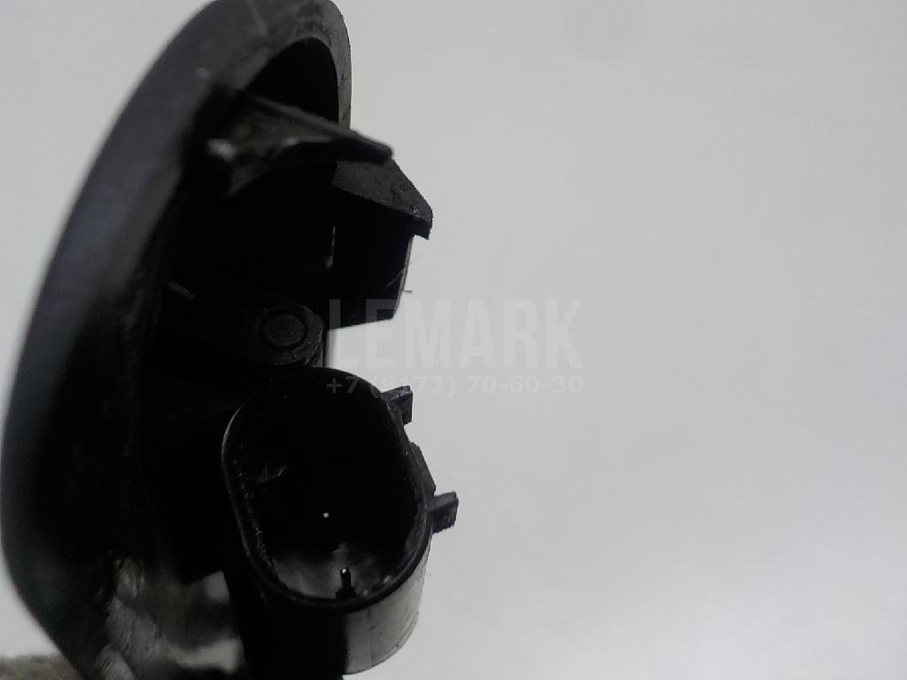 Форсунка омывателя лобового стекла