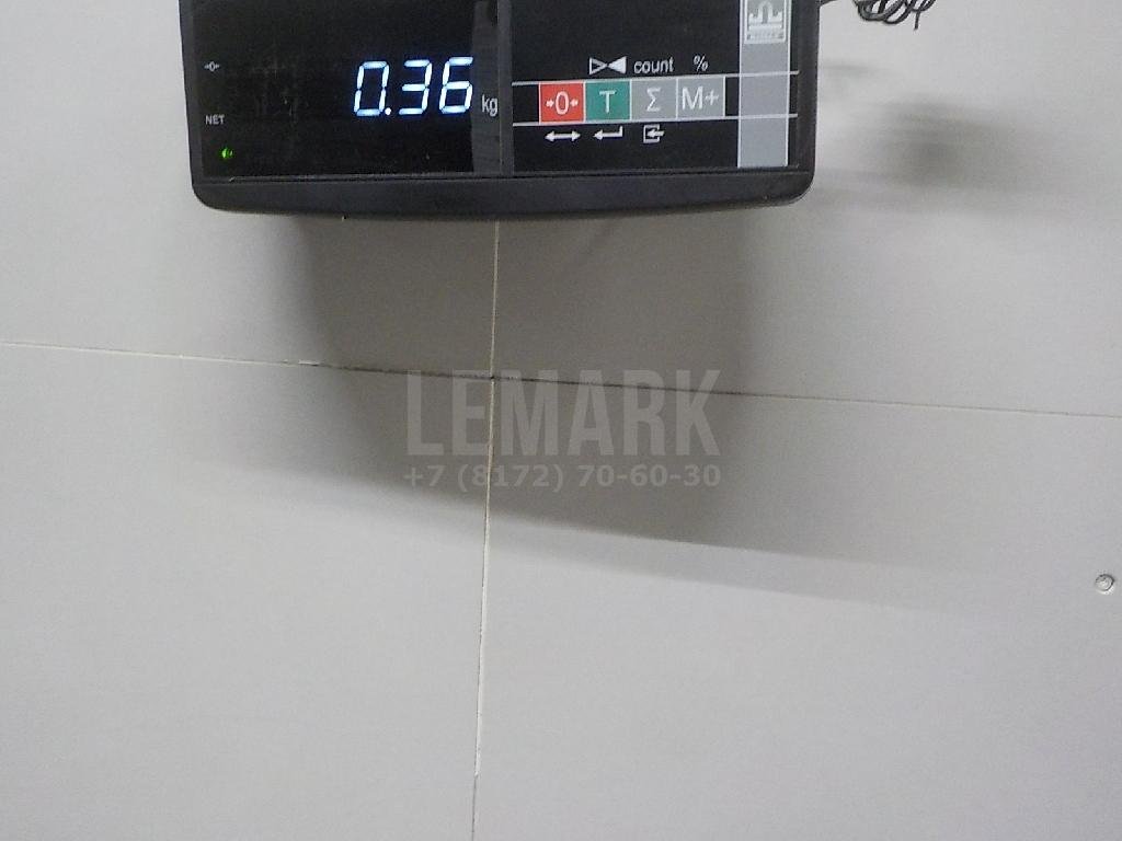 Замок капота