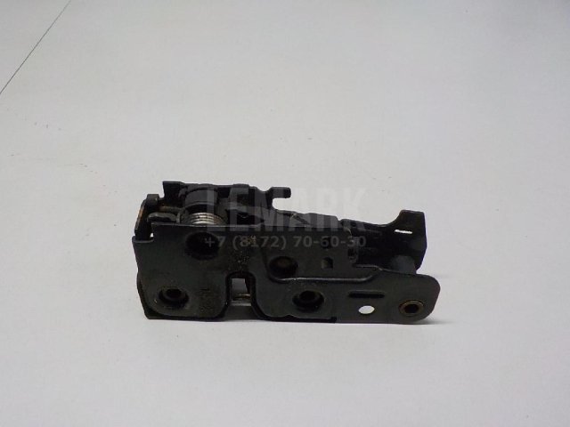 Замок капота