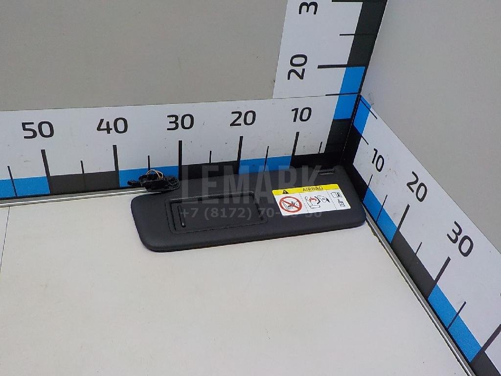 Козырек солнцезащитный (внутри)