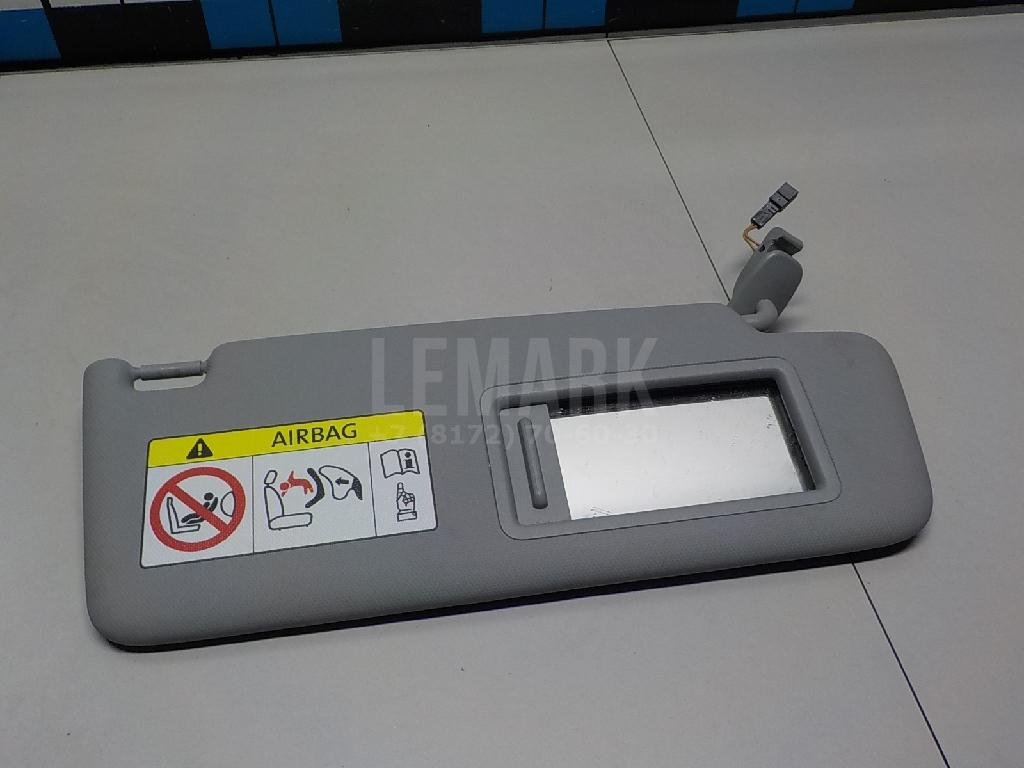 Козырек солнцезащитный (внутри)