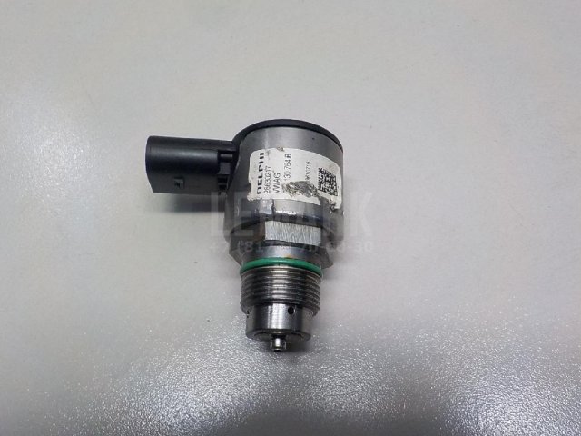 Регулятор давления топлива