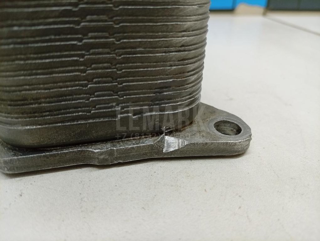 Радиатор масляный для  Audi A3 [8PA] Sportback 2004-2013