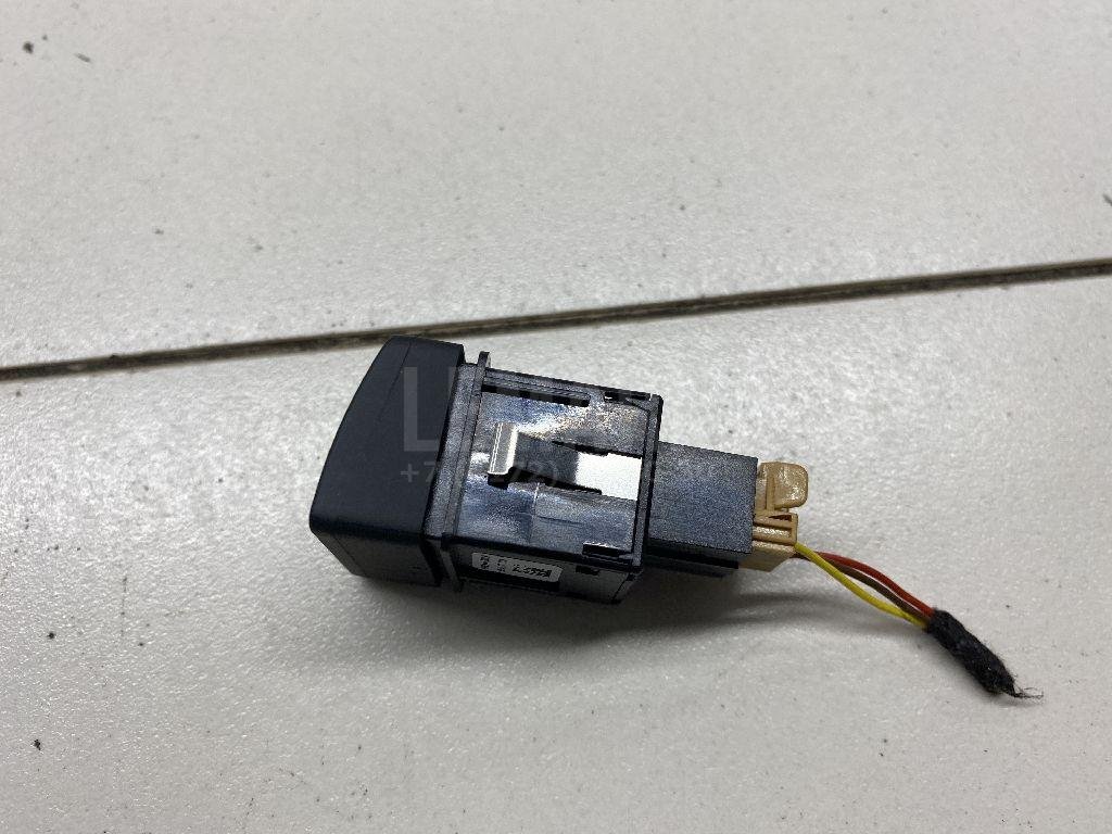 Кнопка аварийной сигнализации