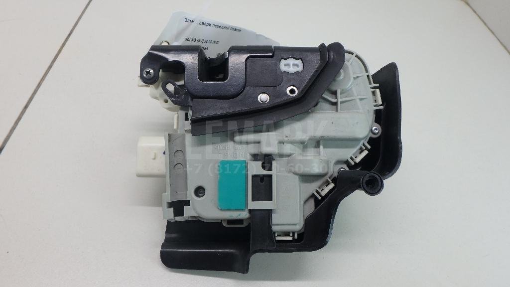 Замок двери передней левой