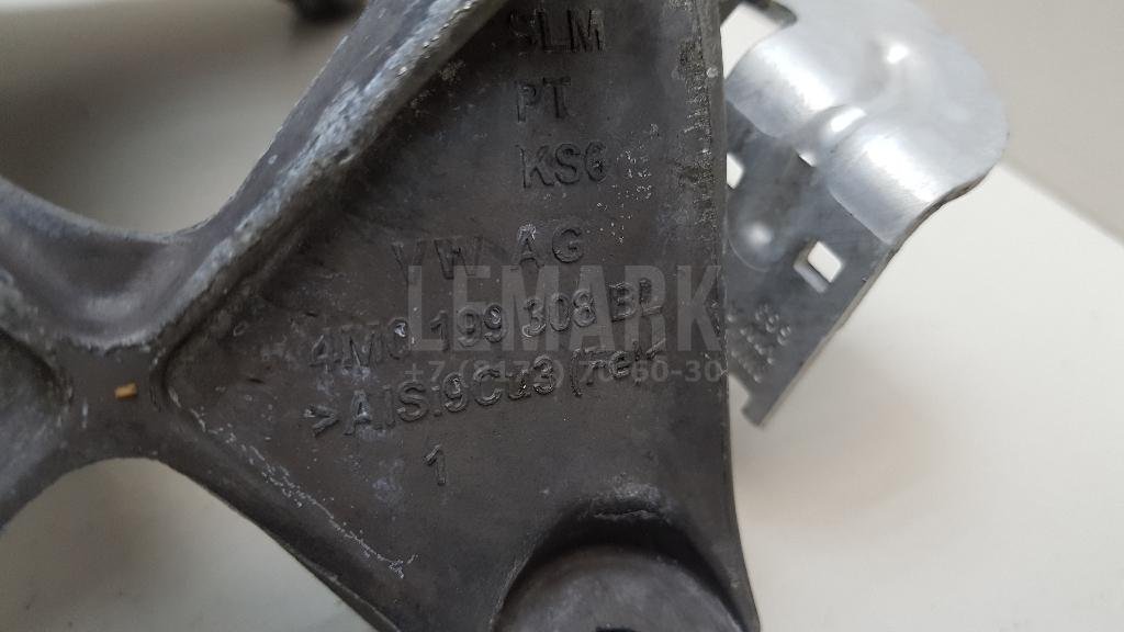 Кронштейн двигателя правый