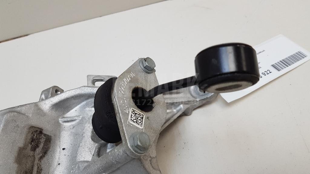 Кронштейн двигателя правый