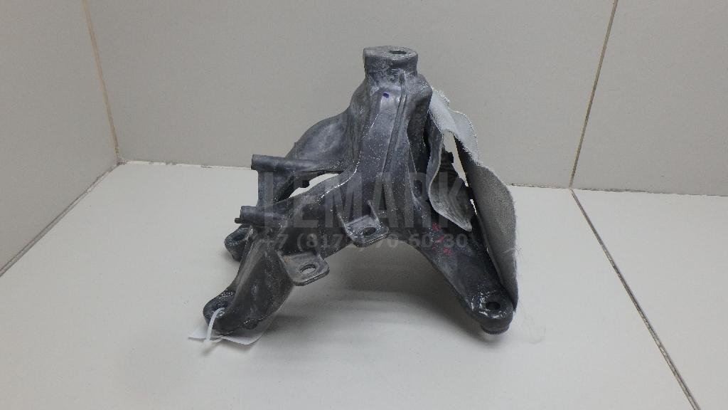 Кронштейн двигателя правый для  Audi 80/90 [B3] 1986-1991