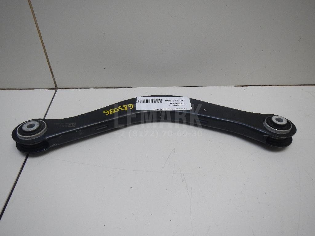 Рычаг задний верхний правый