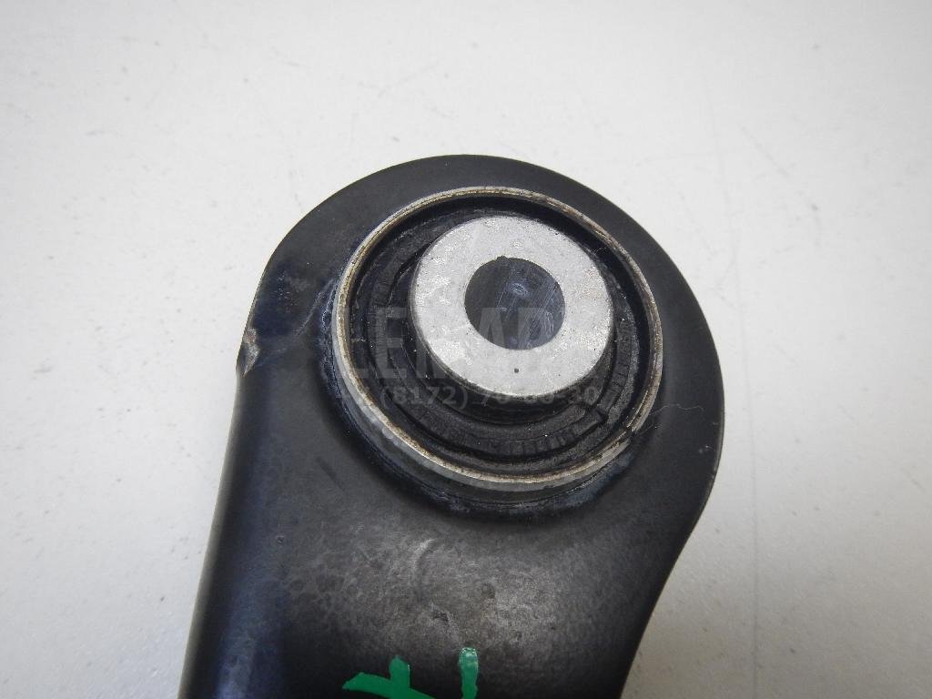 Рычаг задний верхний правый