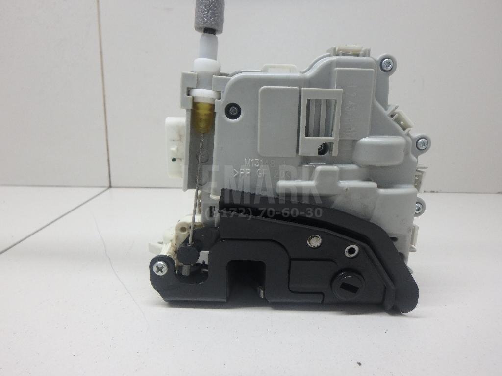 Замок двери задней правой