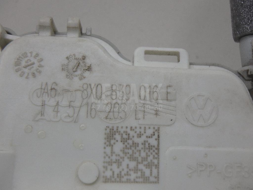 Замок двери задней правой