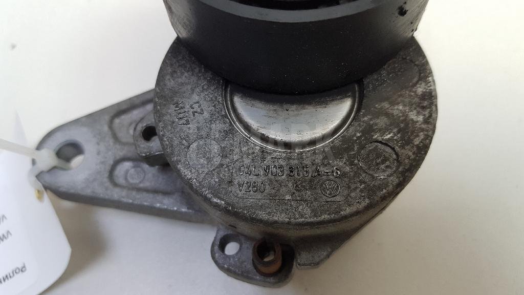 Ролик-натяжитель ручейкового ремня