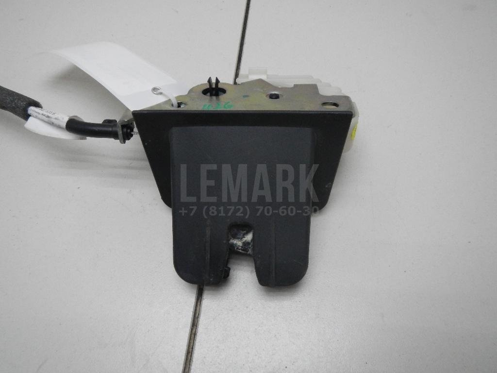 Замок багажника