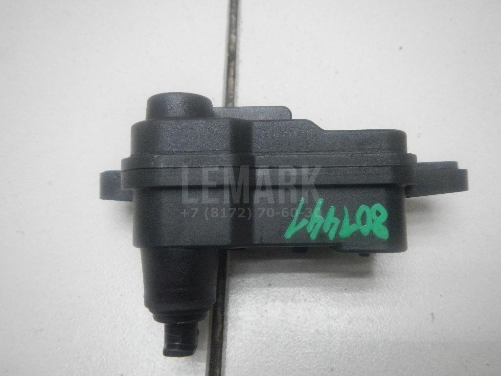 Активатор замка крышки бензобака