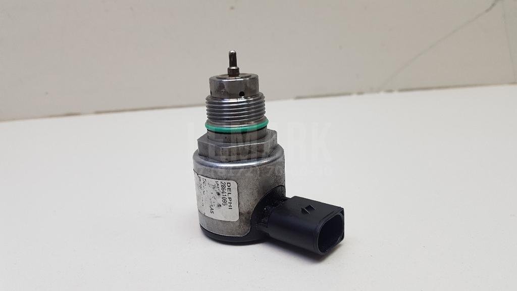 Регулятор давления топлива