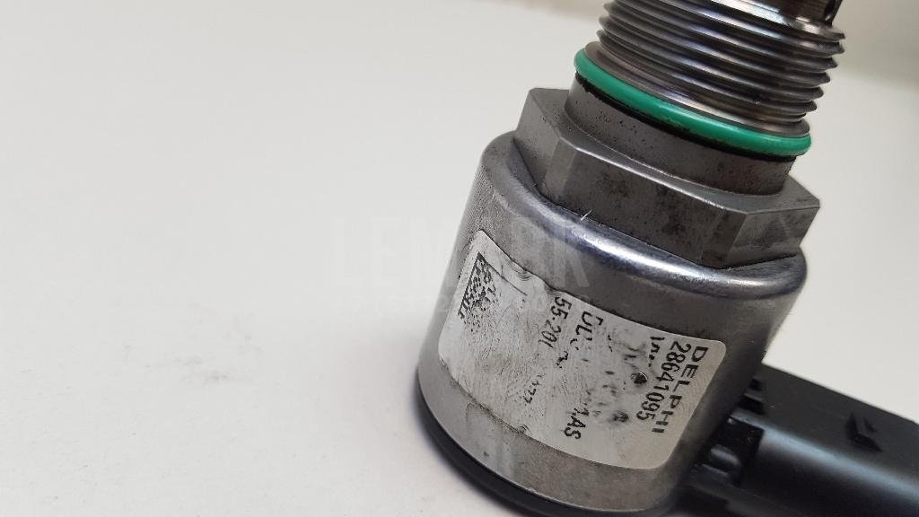 Регулятор давления топлива