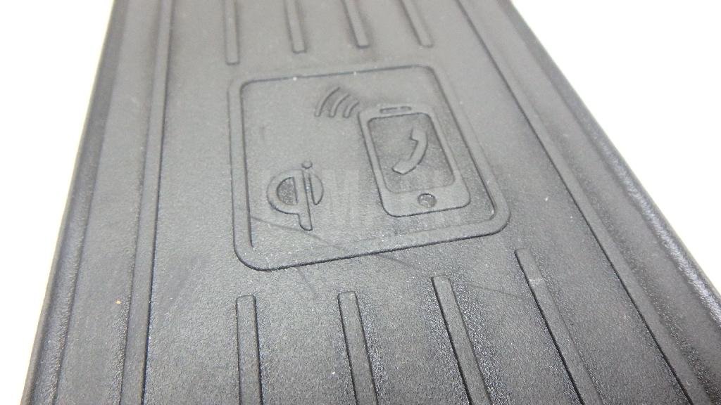 Док-станция для беспроводной зарядки