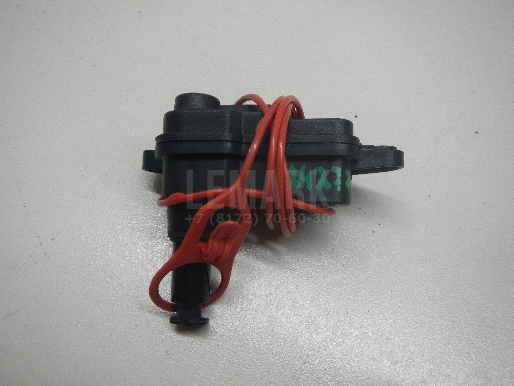 Активатор замка крышки бензобака