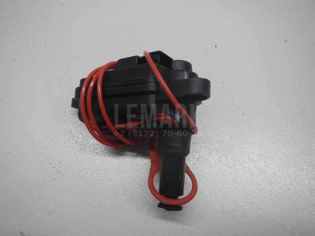 Активатор замка крышки бензобака