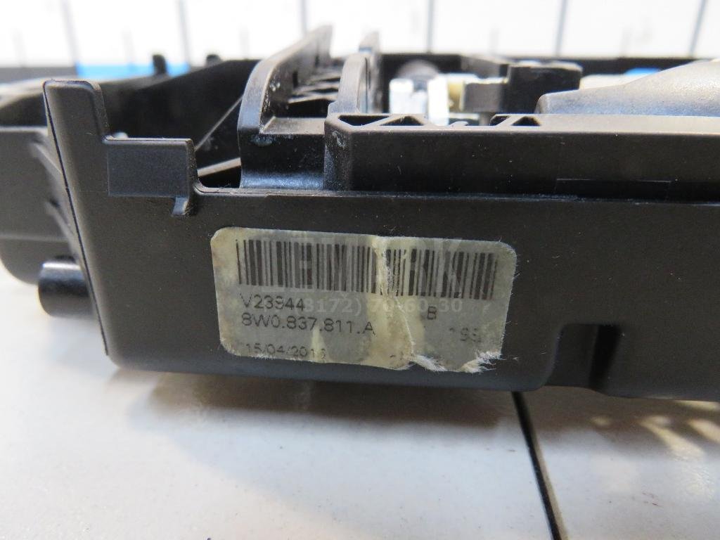 Кронштейн ручки для  Audi A4 [B7] 2005-2007