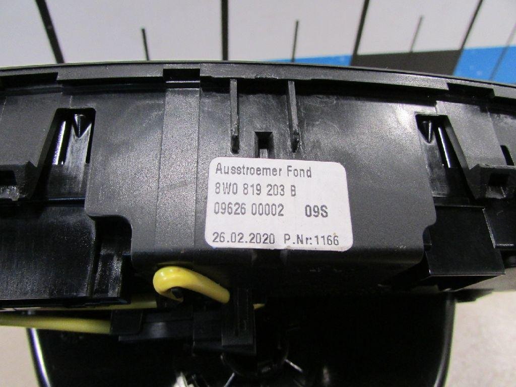 Дефлектор воздушный