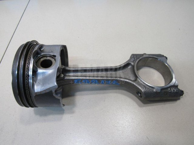 Поршень с шатуном