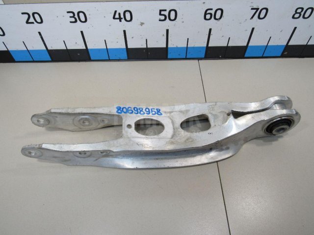 Рычаг задний поперечный