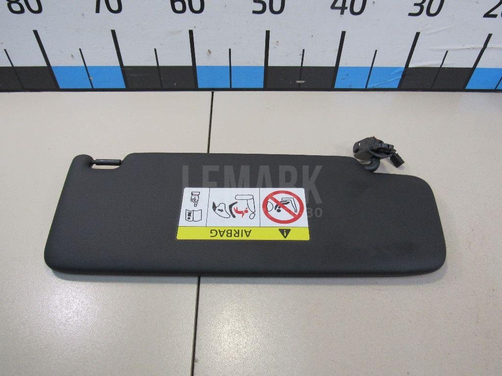 Козырек солнцезащитный (внутри)