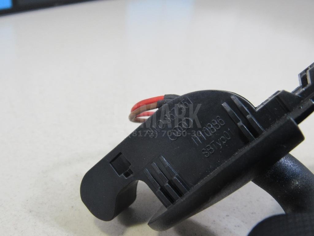 Козырек солнцезащитный (внутри)