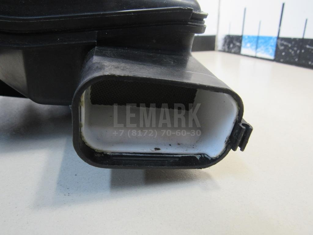 Бачок омывателя лобового стекла