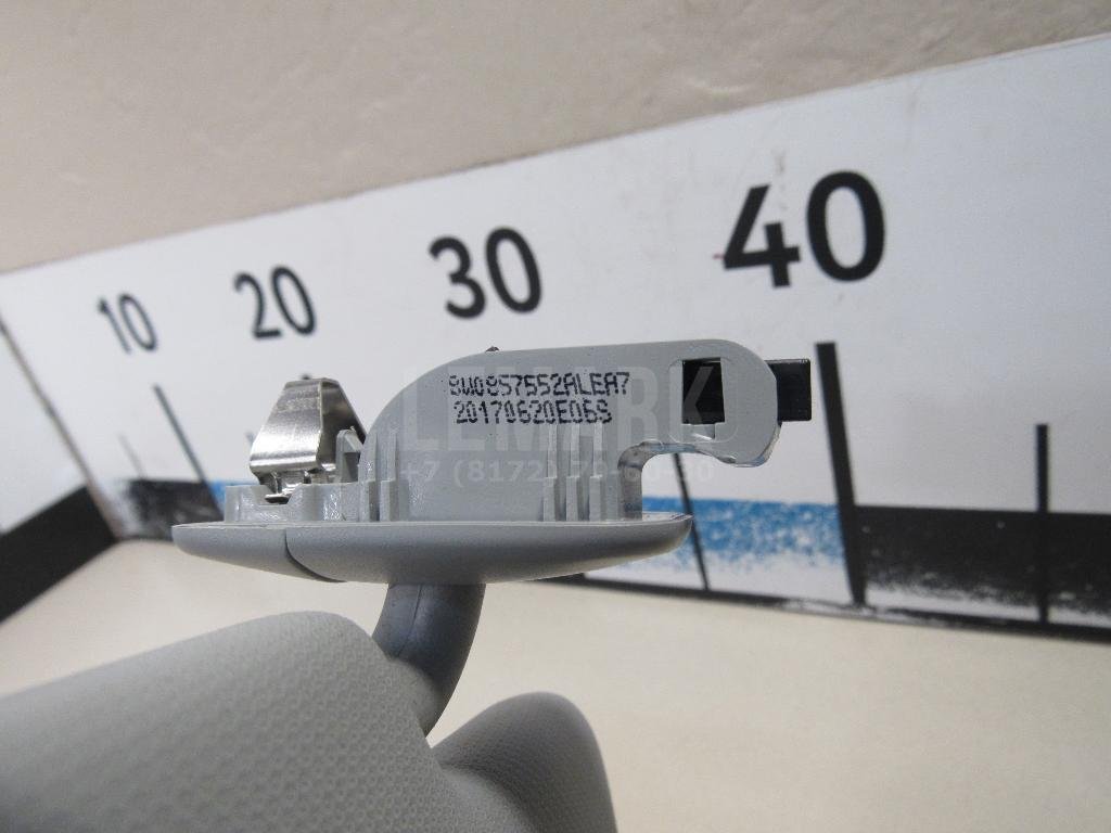 Козырек солнцезащитный (внутри)