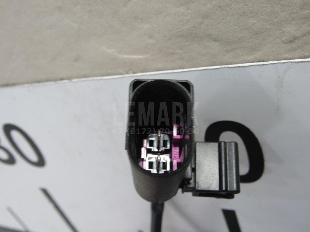 Замок капота